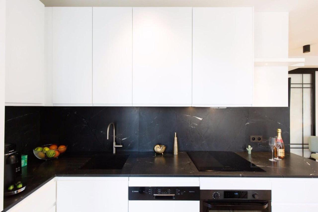 Magnificent Renovated 4-Room Apartment - Croisette Carre D'Or カンヌ エクステリア 写真