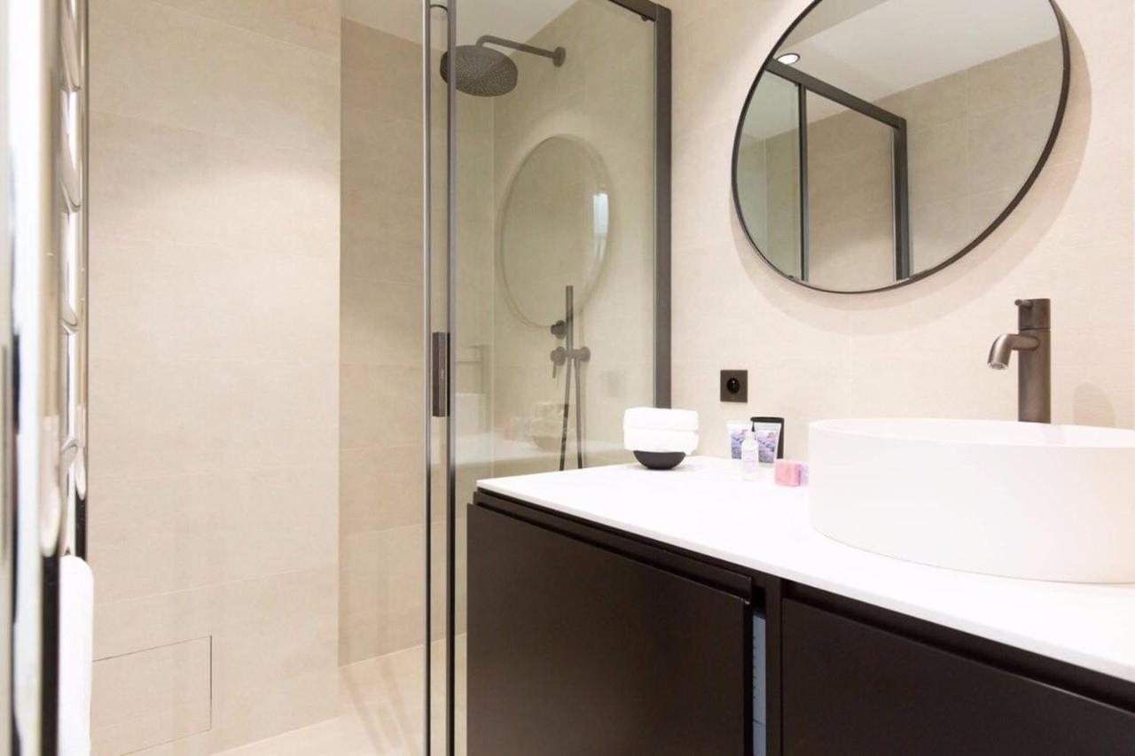 Magnificent Renovated 4-Room Apartment - Croisette Carre D'Or カンヌ エクステリア 写真